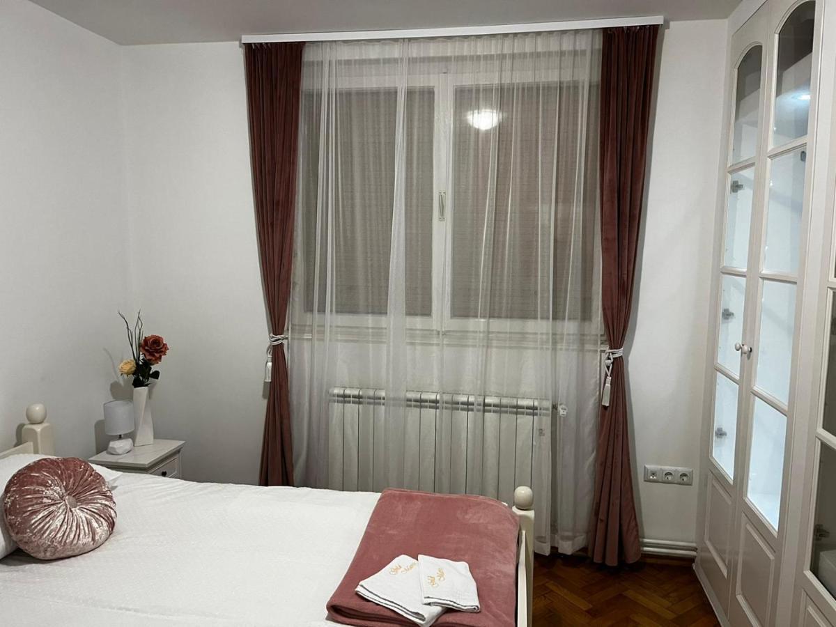Apartament Apartman Gold Maris Karlovac Zewnętrze zdjęcie