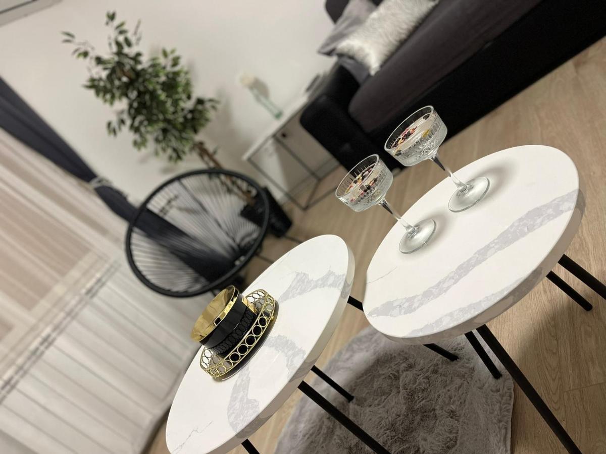 Apartament Apartman Gold Maris Karlovac Zewnętrze zdjęcie